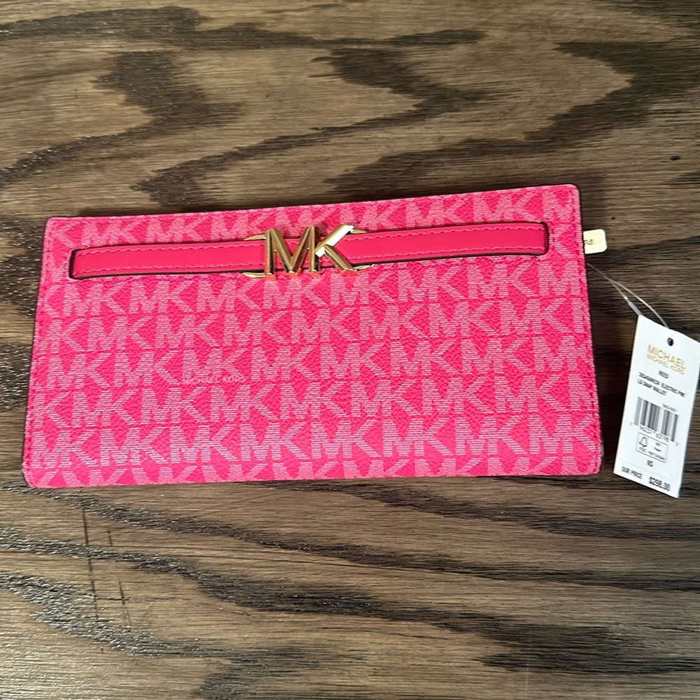 NWT ($298) Michael Kors Hot Pink Reed Snap Wallet